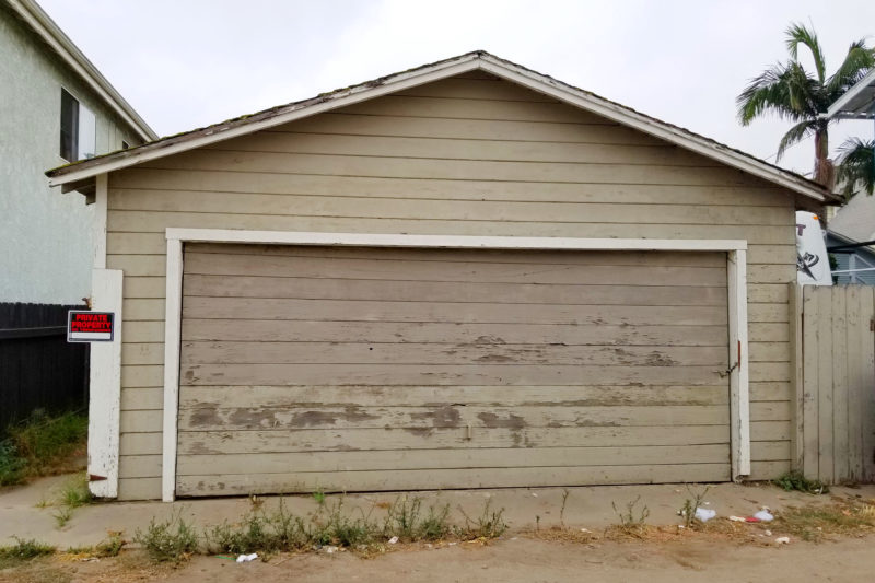 The Queen Gets A New Garage Door